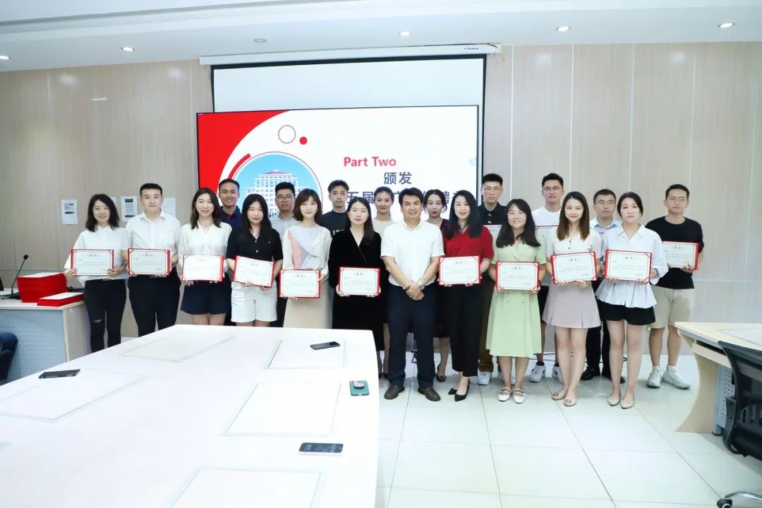 中央财经大学MBA推广大使团_第六届交接仪式_中央财经大学mba难度